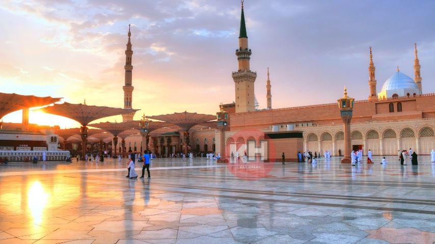 travel umroh jakarta timur